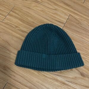 Lululemon Green Ribbed Knit Beanie